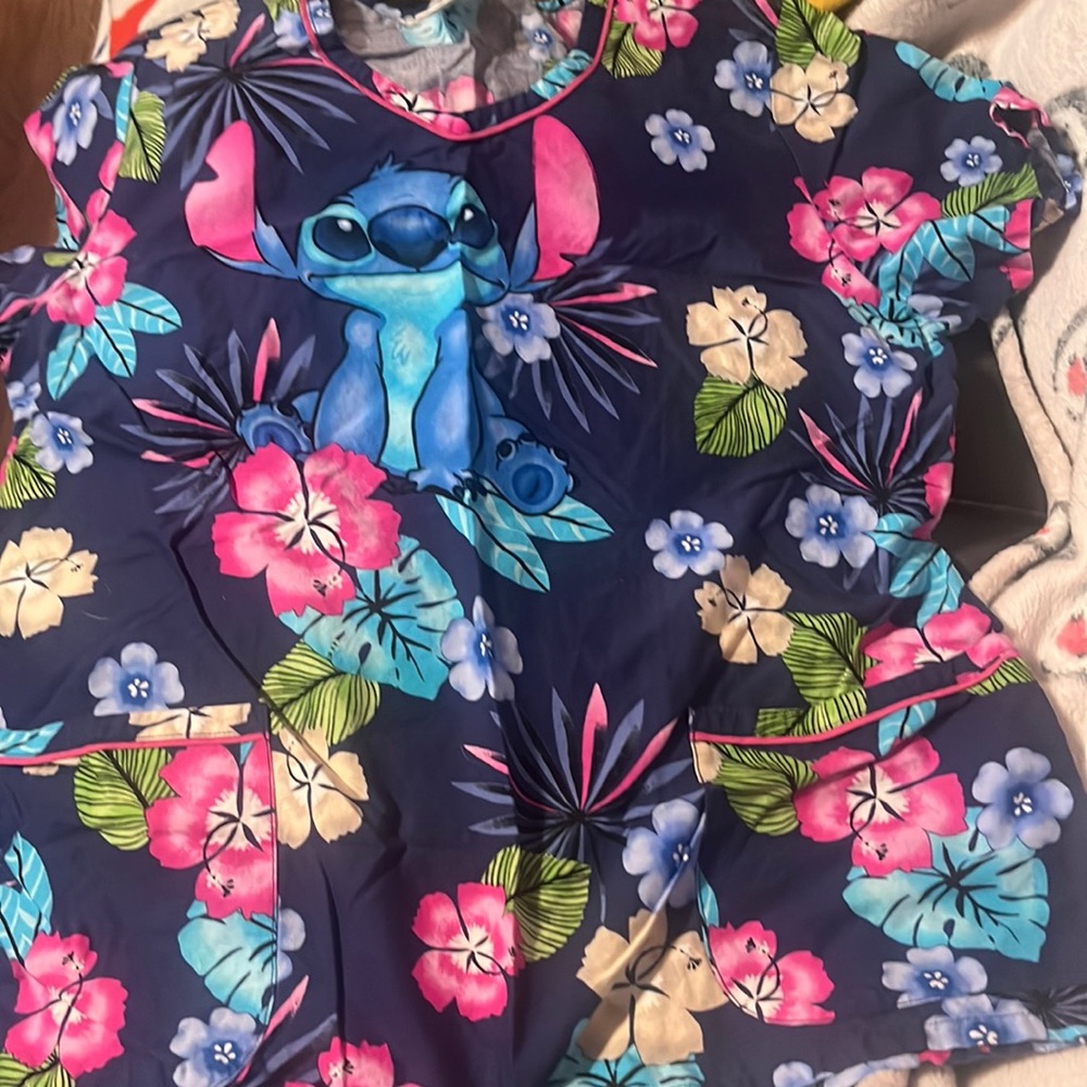 Stitch scrub top